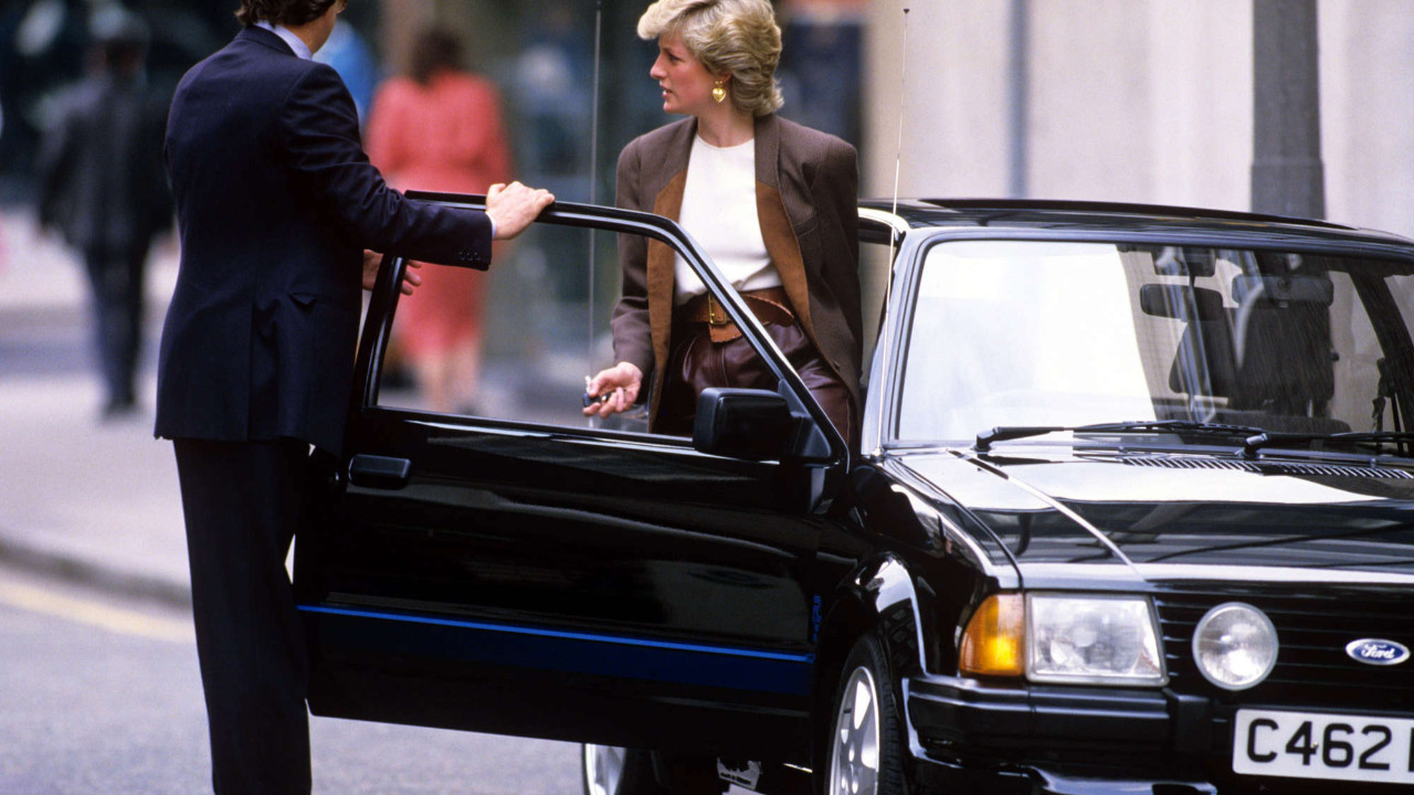 Prenses Diana'nın çok sevdiği Ford Escort'u açık artırma ile satılıyor