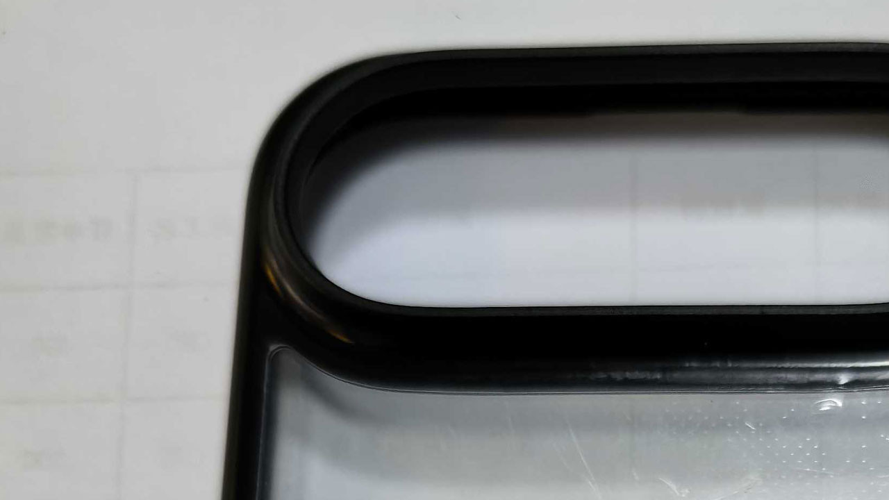 Şimdi de iPhone 17 Air'in kılıfı sızdı