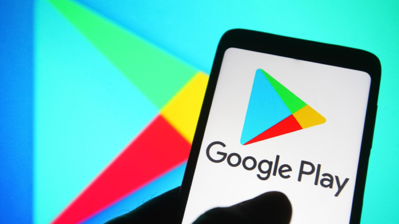 Google Play Store'daki uygulama sayısı yarıya düştü: Bu düşüşün sebebi ne?