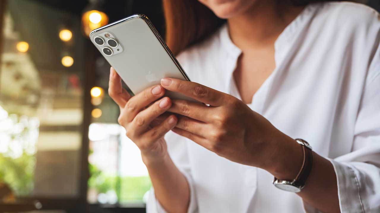 Telefondan silinen fotoğraflar nasıl geri alınır? (iPhone ve Android)