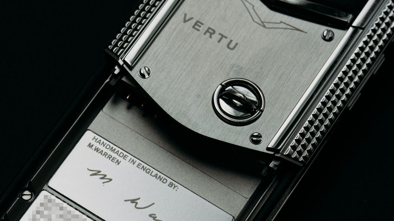 Tarihinin en tuhaf tasarımlı 10 telefon modeli