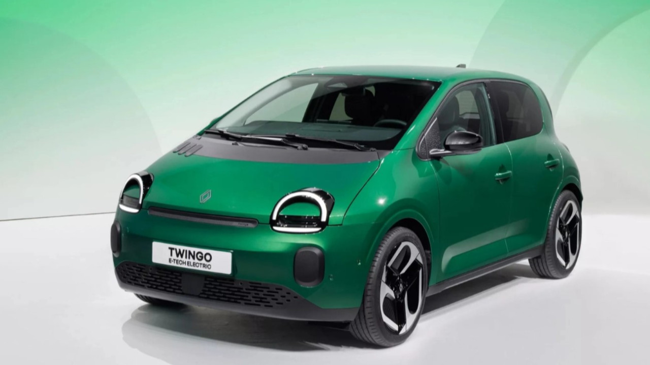 Yeni Renault Twingo E-Tech: Uygun fiyatlı şehir elektriklisi sahneye çıkıyor