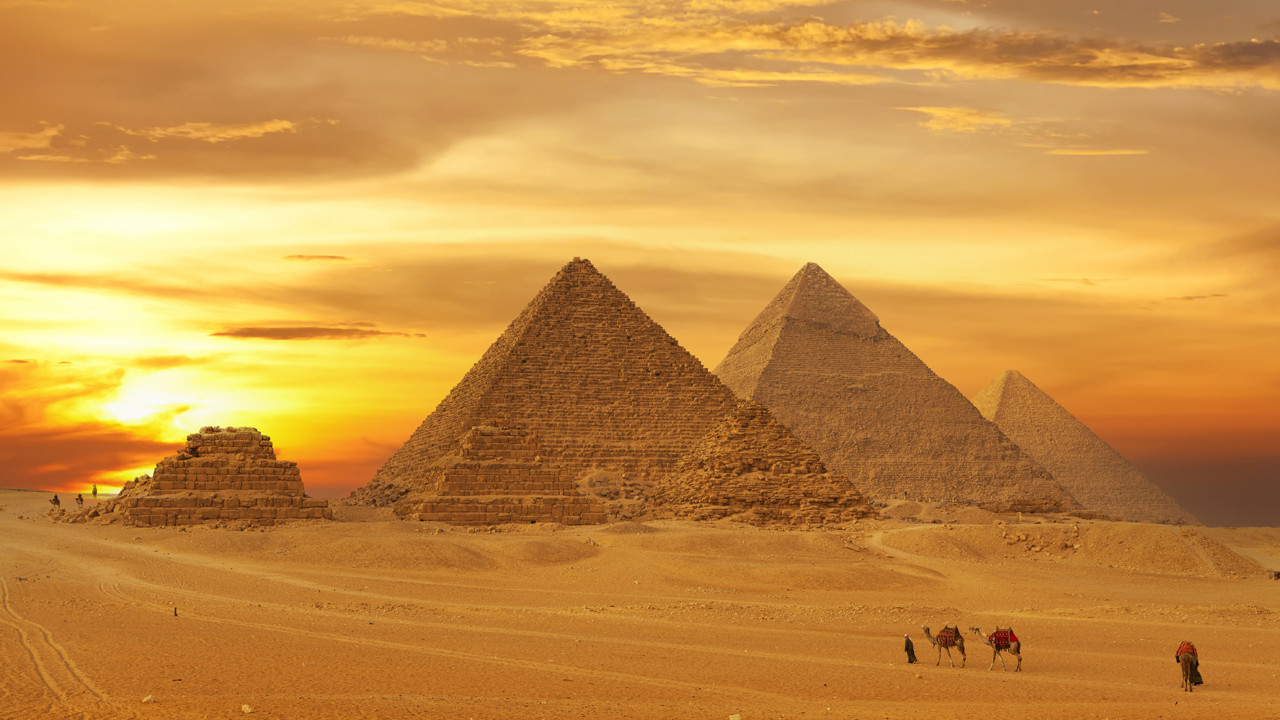 Dev Mısır piramidinde sırlarla dolu bir keşif: Aradaki iki boşluk, ne anlama geliyor?