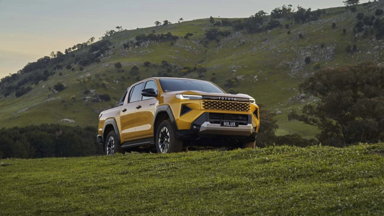 Toyota Hilux yenilendi: Elektrikli, hibrit ve hidrojenli seçenekler geliyor