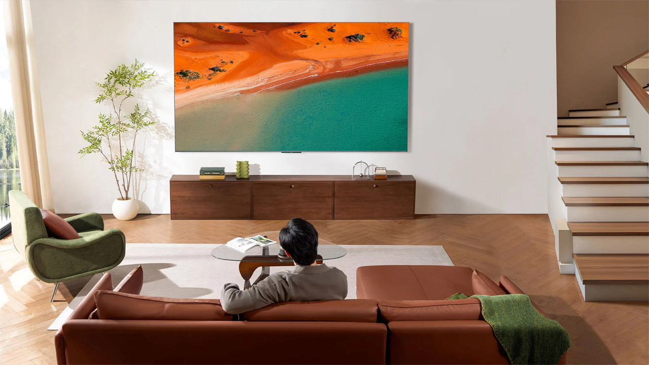 TCL Electronics, 98 inçlik dev TV modellerini Türkiye'de satışa sundu