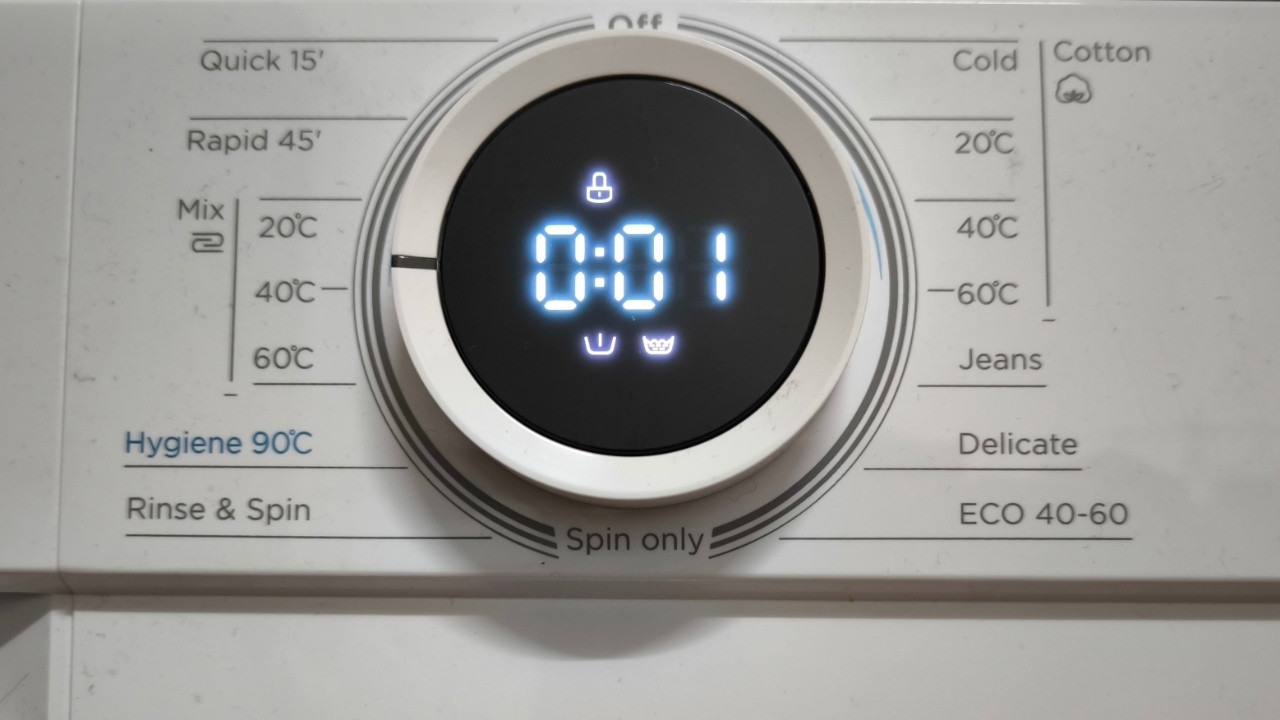 Hiç bitmeyen o son dakika: Çamaşır makineniz bunu neden yapıyor?