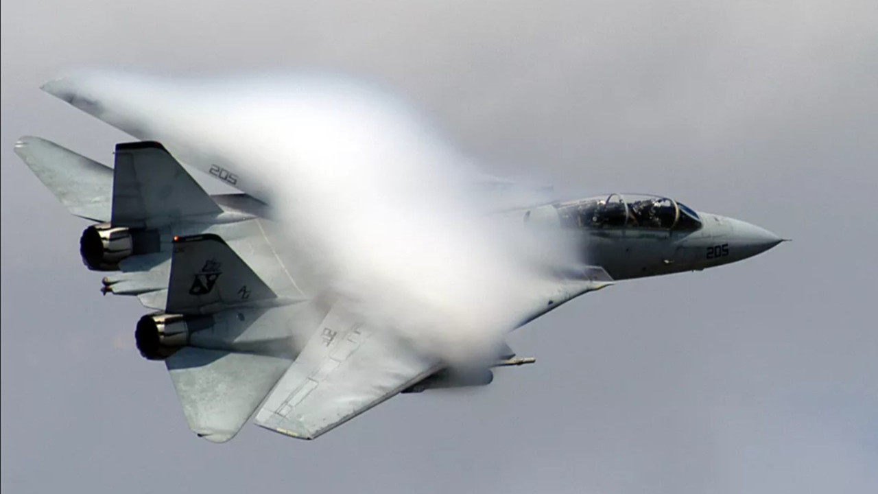 İlk mikroişlemci gerçekte Intel 4004 değil miydi? F-14’ün gizli MP944 çipi ortaya çıktı