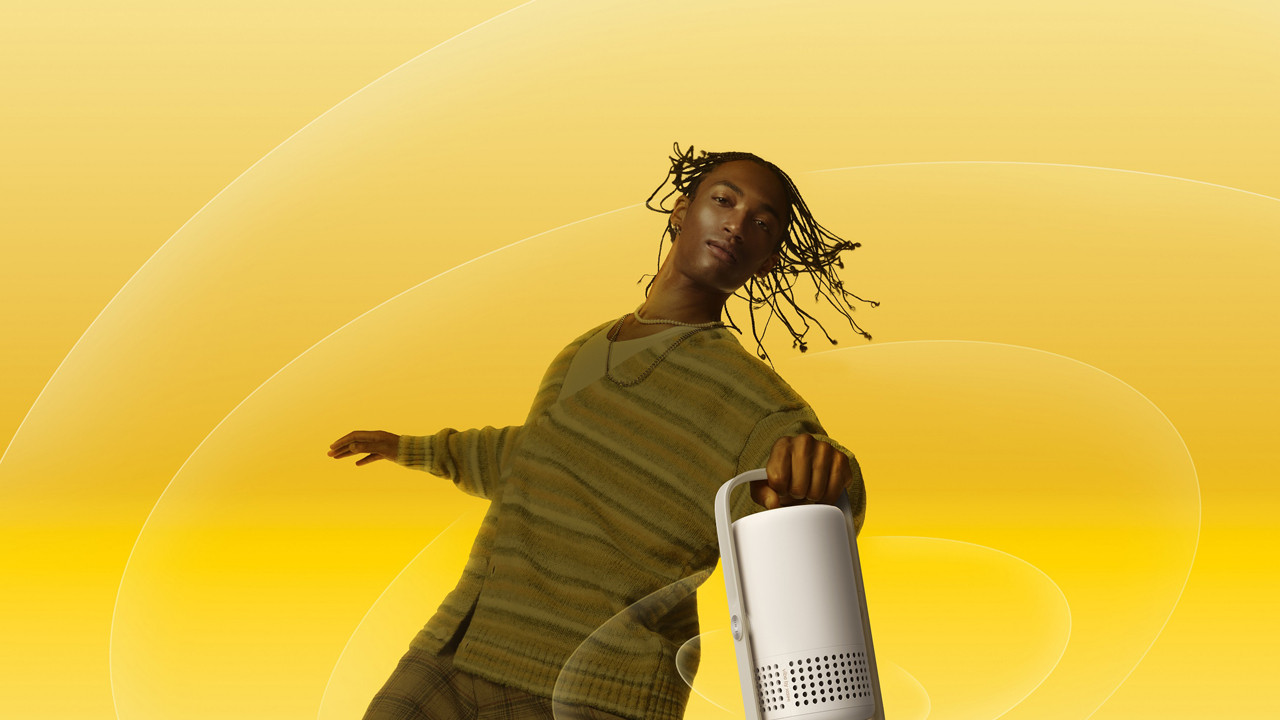 XGIMI, dış mekan kullanımı için 1080p çözünürlüklü bataryalı projeksiyon cihazı Vibe One’ı duyurdu