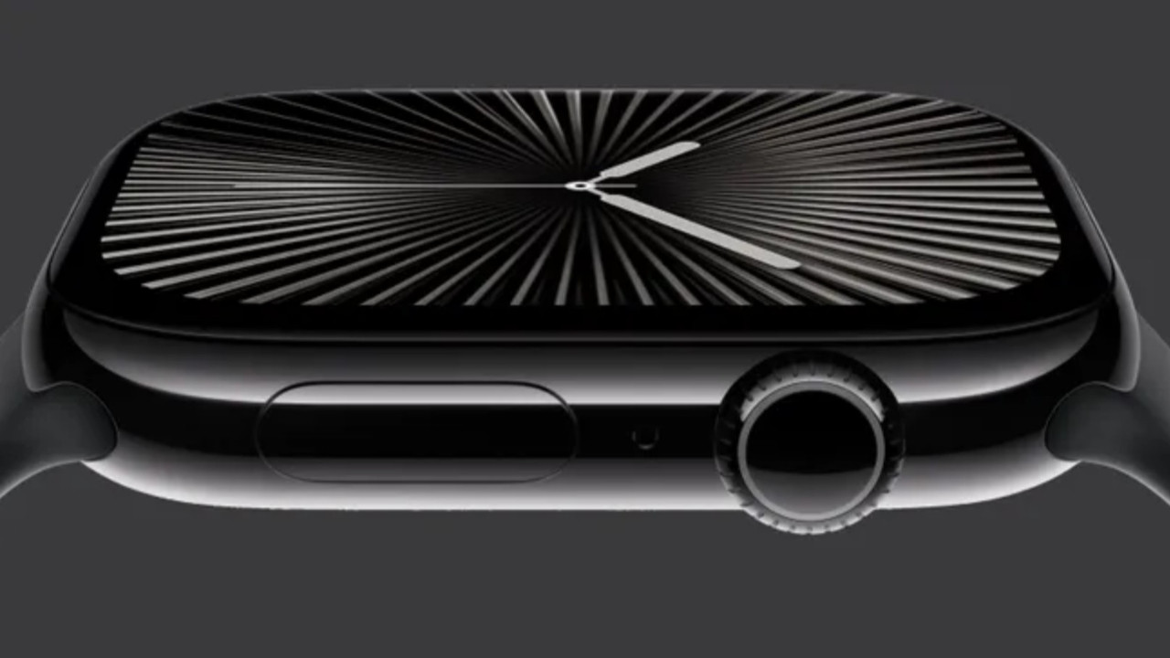 Apple Watch Series 10’da Jet Black kabusu: Kaplama dökülüyor