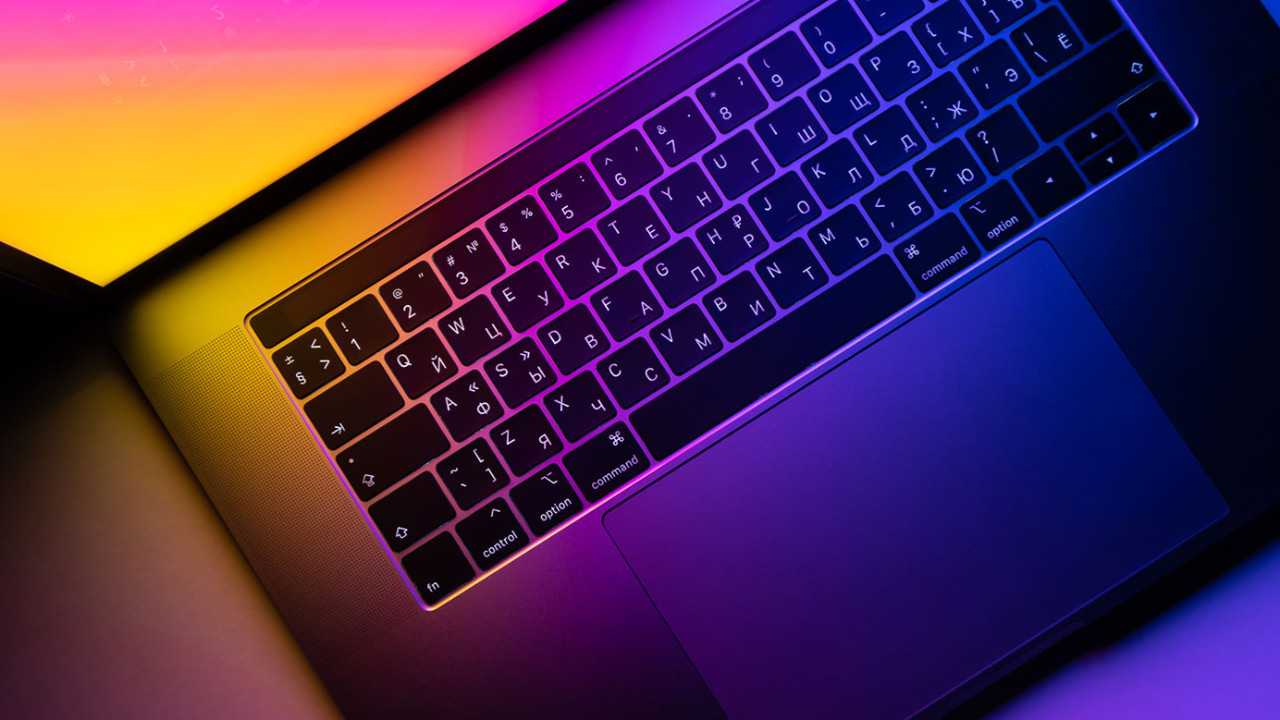 150 yıllık tarihi sır: Klavye tuşları neden hizalı değil?