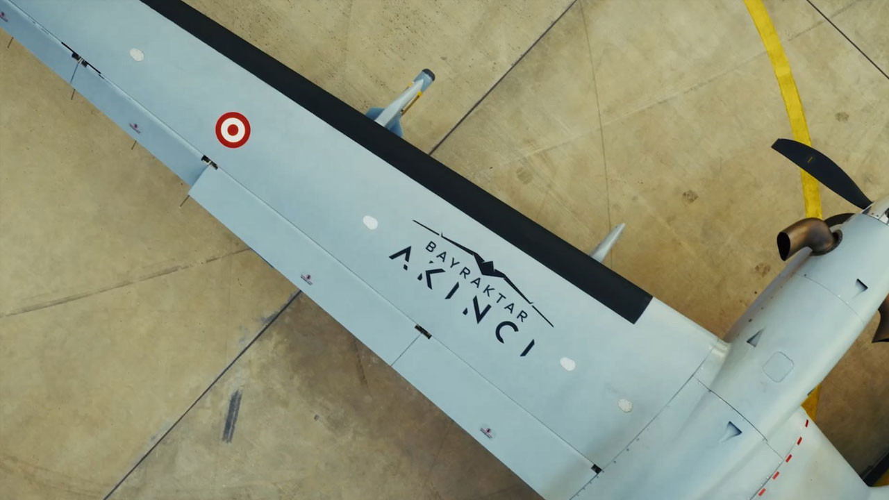 Akıncı'dan fırlatıldı, hedefi 12'den vurdu: BOZOK ve KAYI-30 testleri tamamlandı