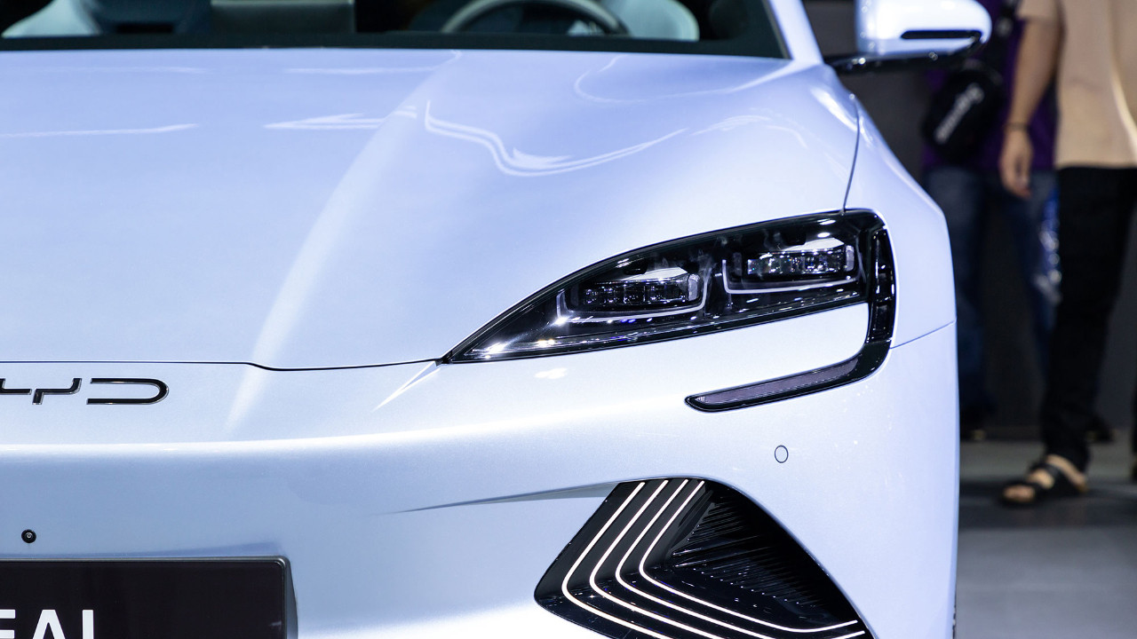 Tarihi nöbet değişimi: Tesla liderliği BYD’ye mi kaptırıyor?