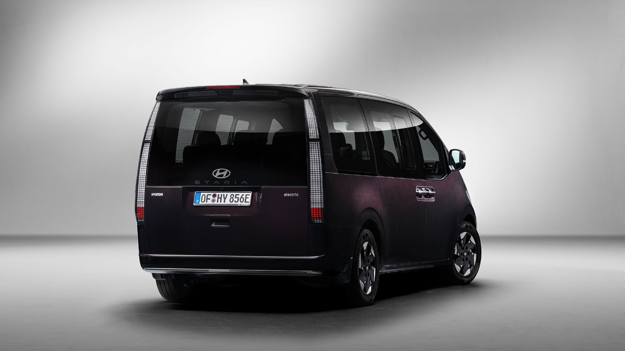 Hyundai STARIA da elektriğe geçiyor: 2026'da yollarda olacak