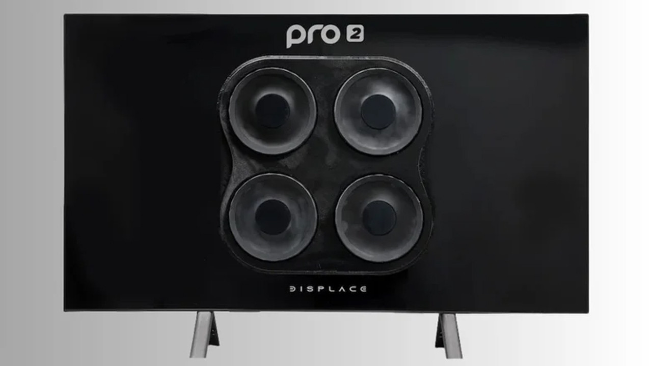 Ne matkap gerekiyor, ne de kablo: Duvara kendi kendine yapışan ilk TV tanıtıldı