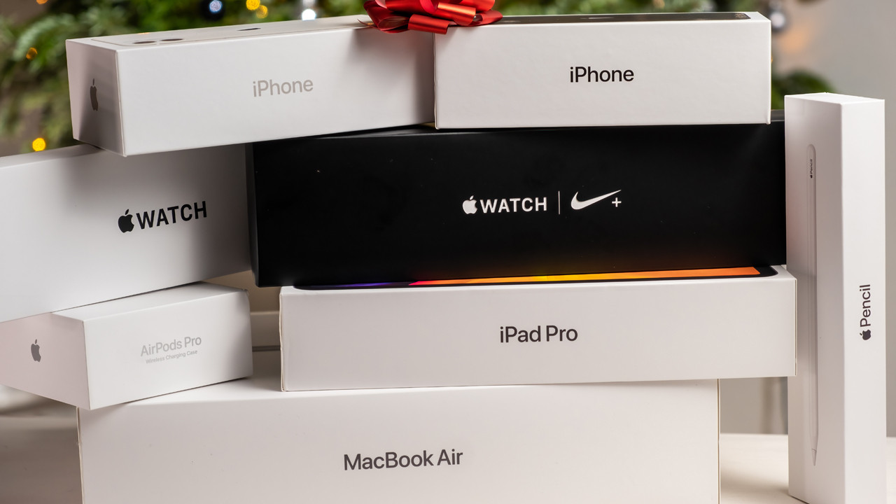 Telefon pazarı durdu, iPhone durmadı