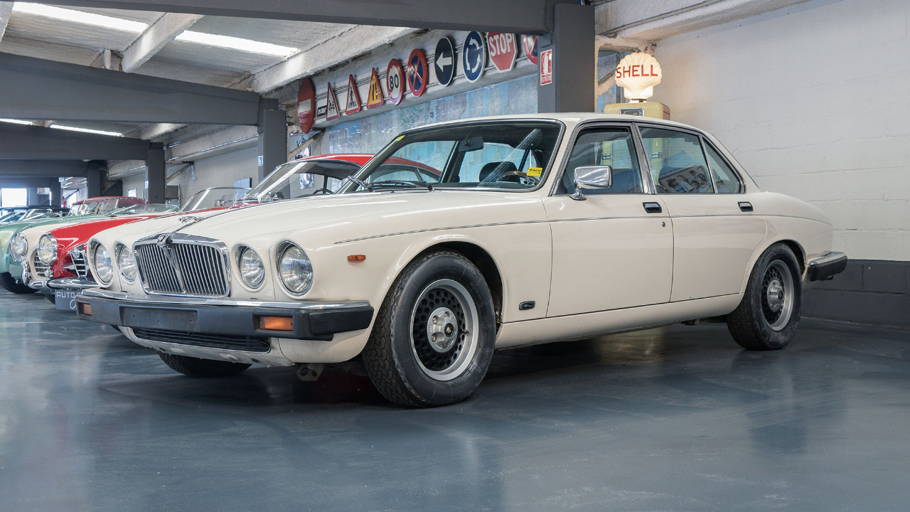 80'li yılların müzik kliplerinde boy gösteren en havalı 5 otomobil