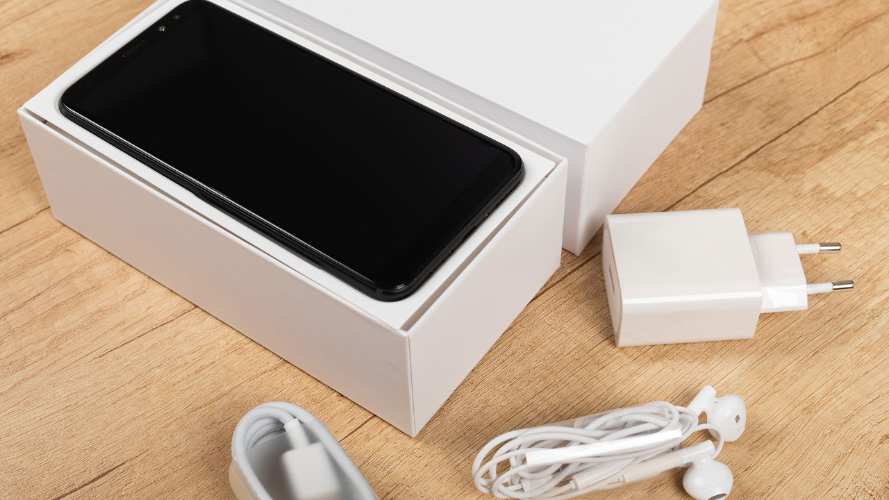 Şarj aletini kutudan çıkarmak doğayı mı koruyor, karı mı artırıyor?