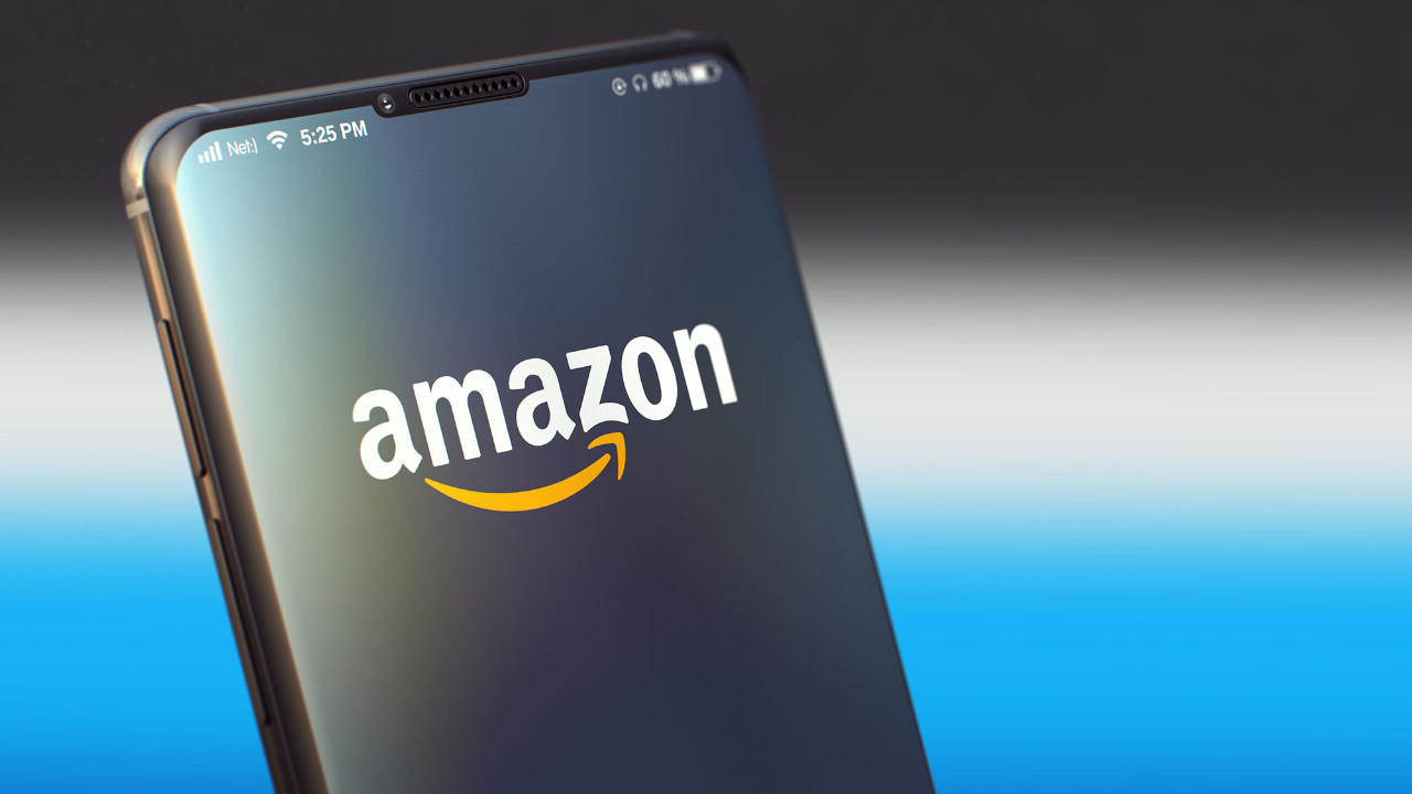 Amazon, akıllı telefon dünyasına geri dönmek için düğmeye bastı