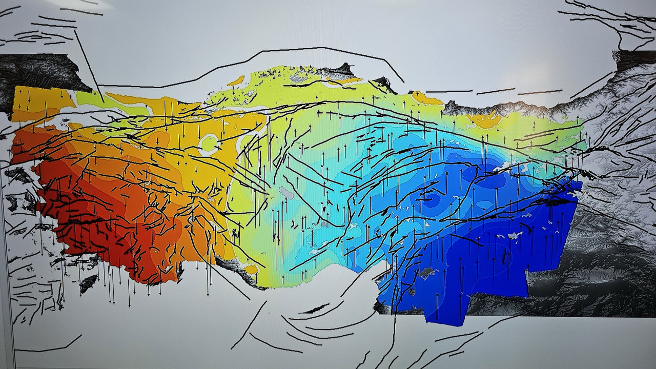 Korkutan keşif: Anadolu ortadan ikiye mi ayrılacak?