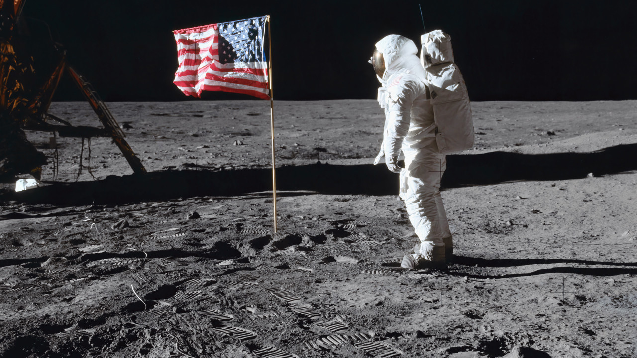 Artemis II komutanının sözleri, nasıl "Ay'a hiç gidilmedi" fikrine dönüştü?