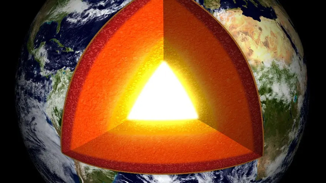 Heyecanlandıran keşif: Yerin binlerce kilometre altında neler oluyor?