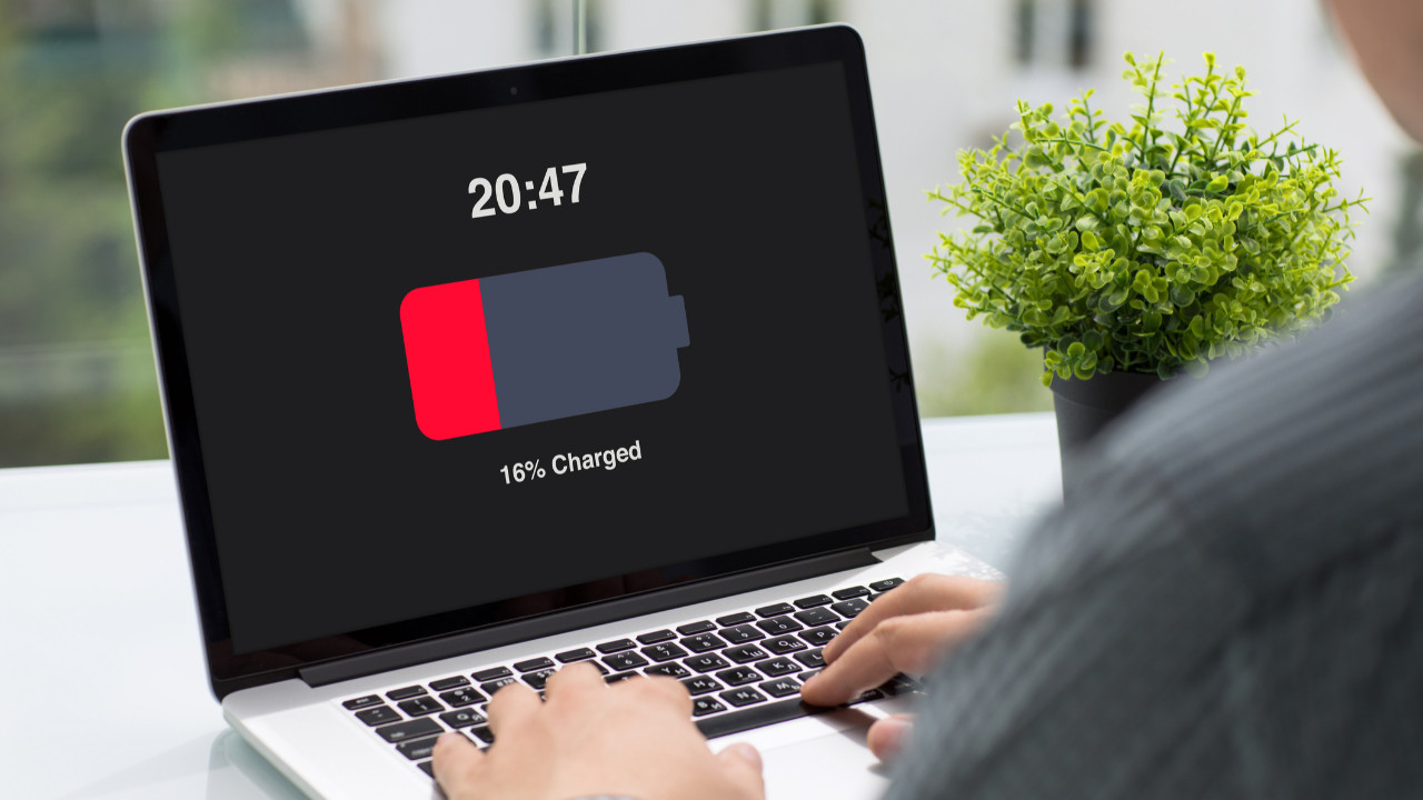 MacBook bataryasının gerçek ömrü nasıl öğrenilir? MacBook’ta gizli menüyü aç