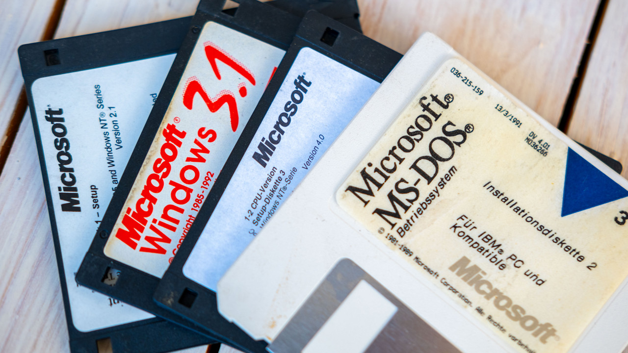 Bilgisayar tarihinin gizli dosyaları açıldı: MS-DOS'un en eski kodları paylaşıldı