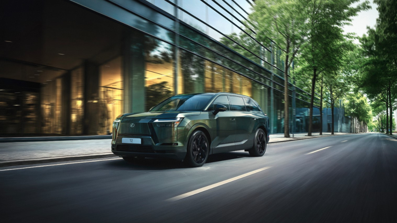 Lexus, 530 km menzilli 6 koltuklu elektrikli SUV’unu tanıttı