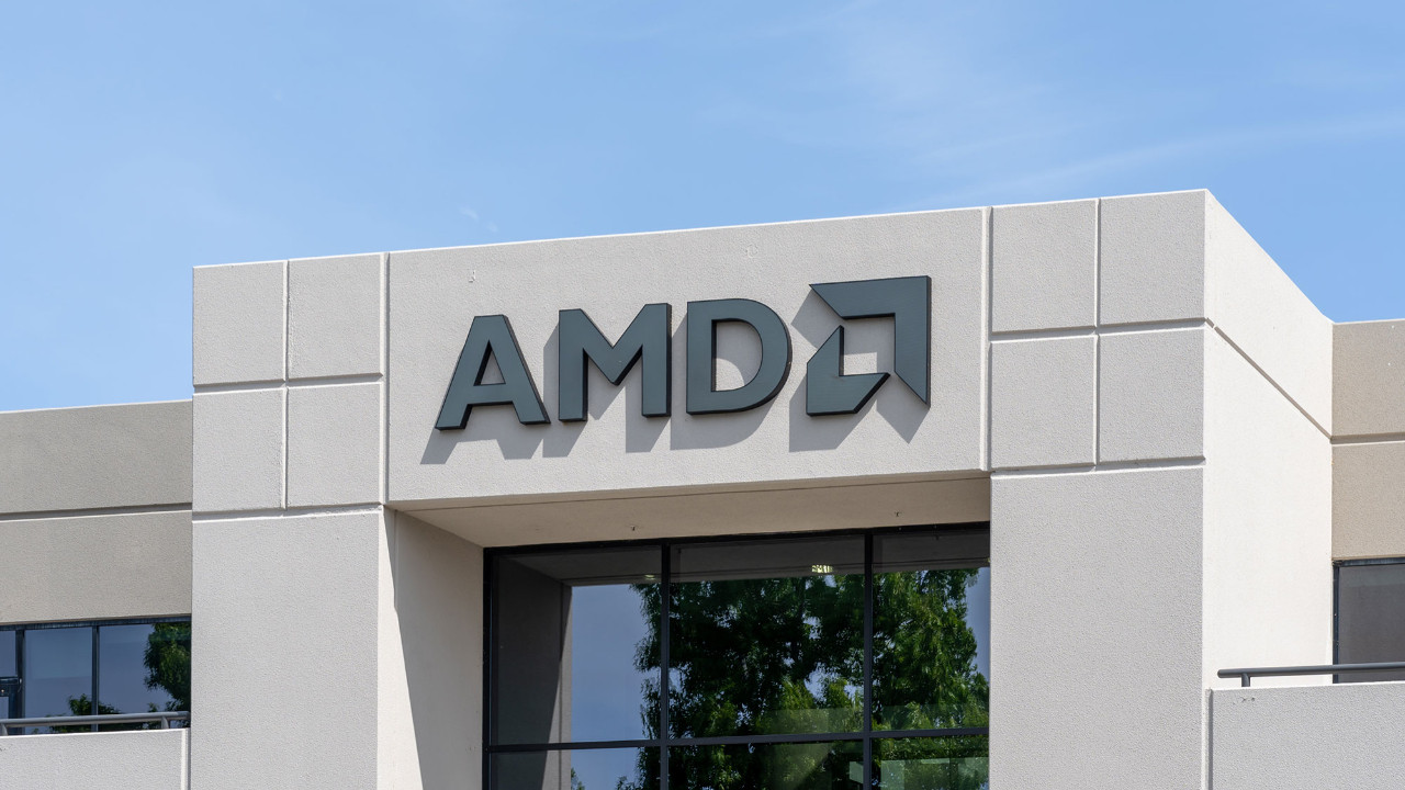 Tarihi pay değişimi: Intel'in tedarik sıkıntısı AMD'ye yarad