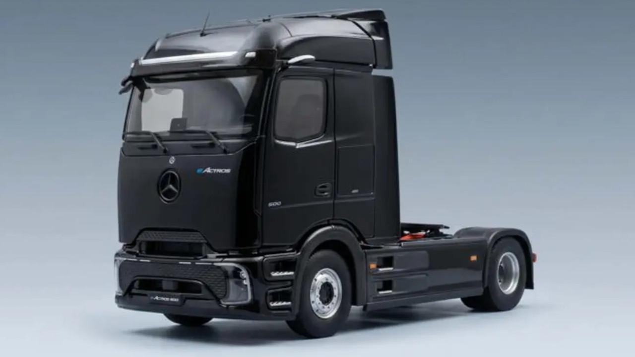 Mercedes Türkiye'de elektrikli kamyon üretebilir